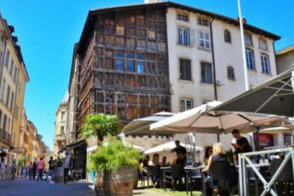 Sejour Detente Au Coeur De Macon Spa,Cine,Bouteille Offerte エクステリア 写真