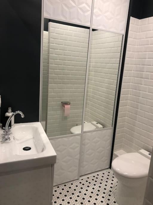 Sejour Detente Au Coeur De Macon Spa,Cine,Bouteille Offerte エクステリア 写真